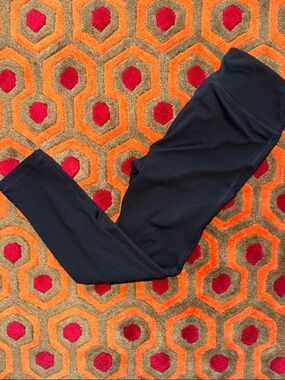 MAKE OFFER! GAIAM Women's Black Active Leggings XS